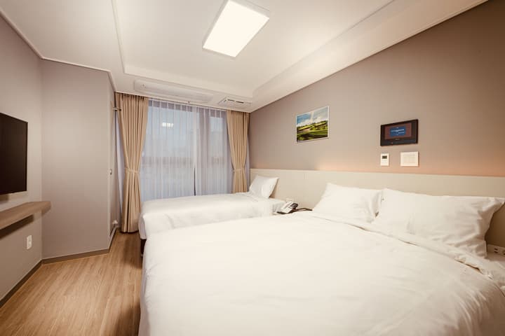 Sollago Myeongdong Hotel & Residence