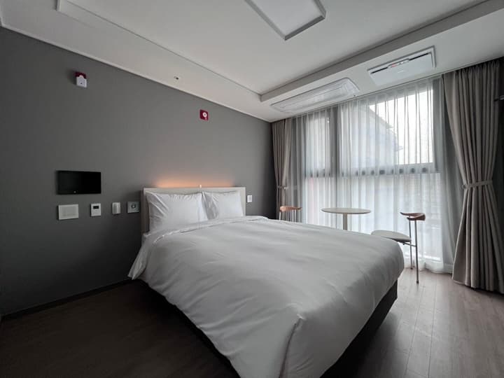 Sollago Myeongdong Hotel & Residence