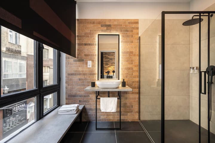 Vaci Boutique Loft Suites