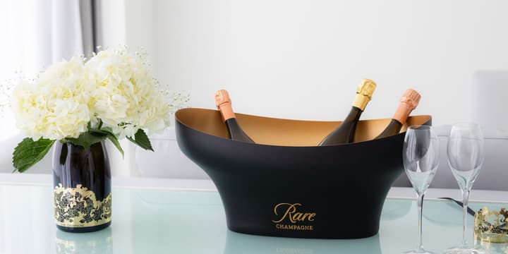 CUVEE J2 HOTEL OSAKA by Onko Chishin