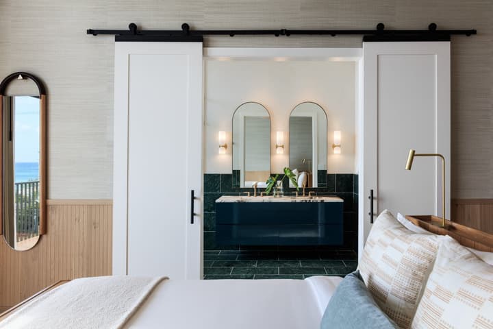 Hotel Indigo Grand Cayman by IHG