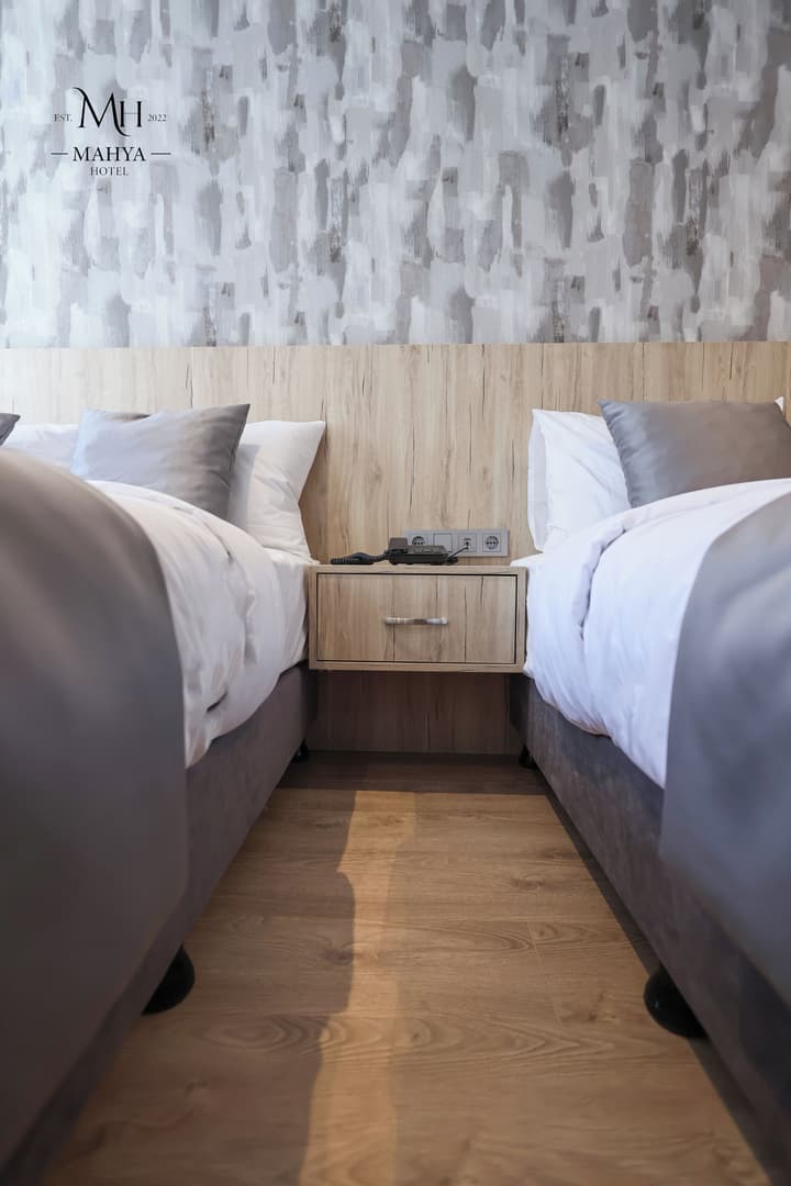 Mahya Hotel