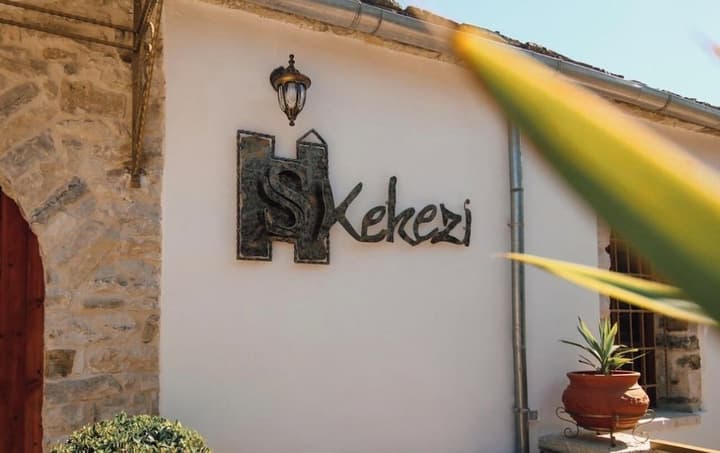 Hotel SS Kekezi