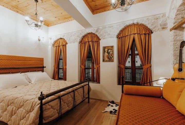 Hotel SS Kekezi