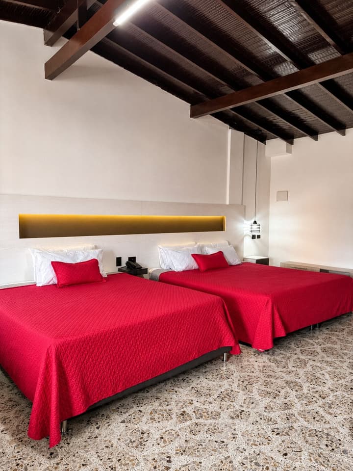 Hotel Ofix - Laureles