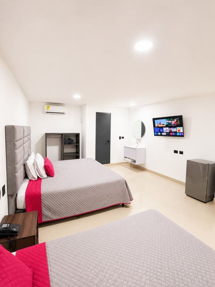 Hotel Ofix - Laureles