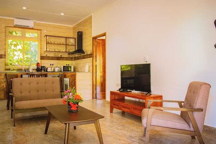 Macmillan's Holiday Villas