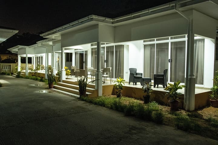 Macmillan's Holiday Villas