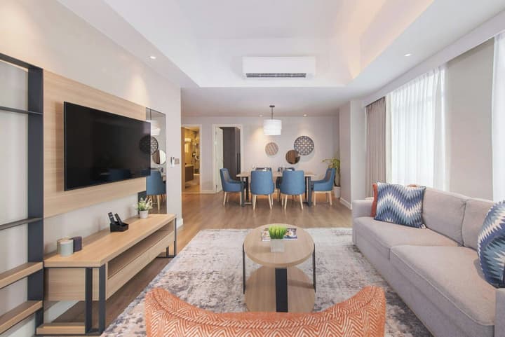 Citadines Roces Quezon City