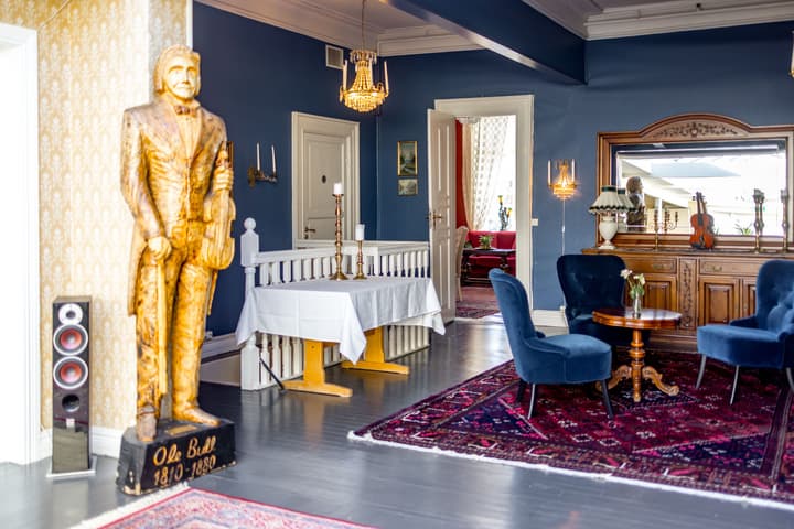 FjordSlottet Hotell