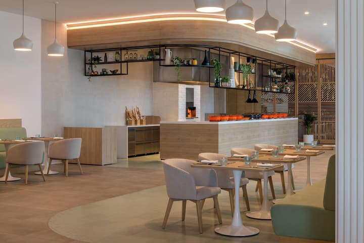 Holiday Inn Dubai Business Bay by IHG