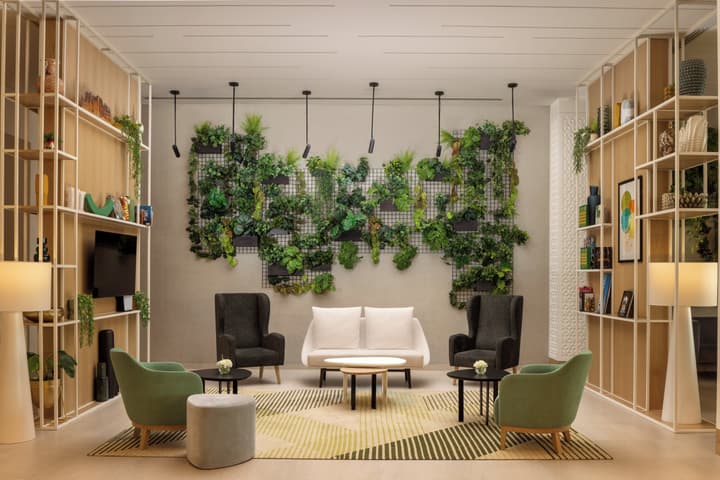 Holiday Inn Dubai Business Bay by IHG