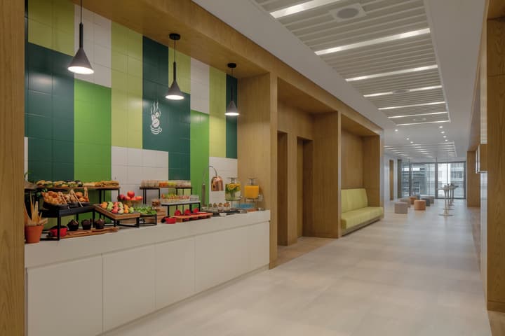 Holiday Inn Dubai Business Bay by IHG