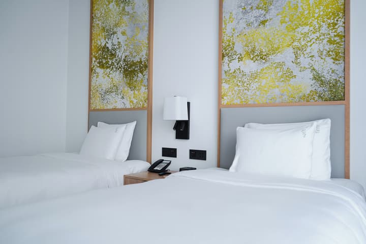 Holiday Inn Dubai Business Bay by IHG