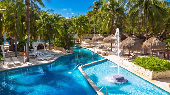 The Sens Riviera By Oasis