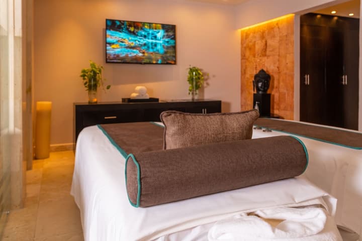 The Sens Riviera By Oasis