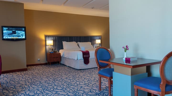 Al Safwah Hotel Tower 1