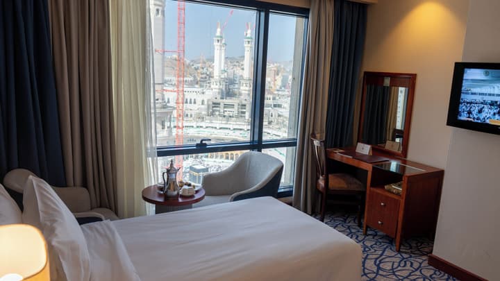 Al Safwah Hotel Tower 1