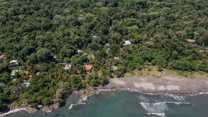 Playa Grande Lodge