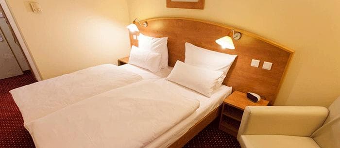 AMEDIA Express Praha