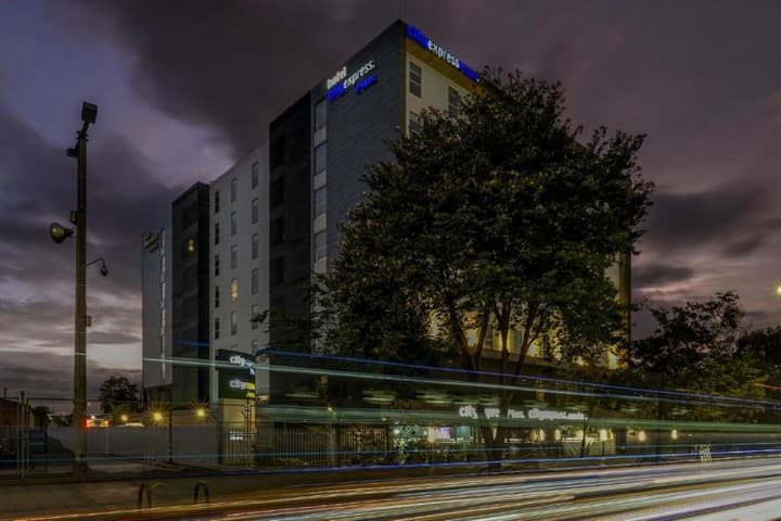 City Express Junior by Marriott Bogotá Aeropuerto