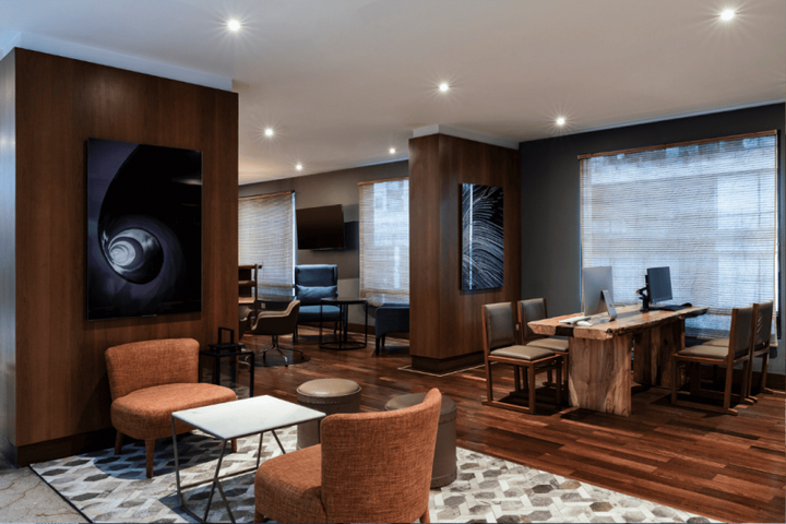DoubleTree by Hilton Bogotá Calle 100