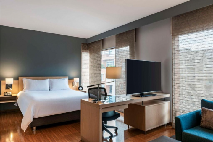 DoubleTree by Hilton Bogotá Calle 100