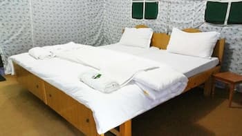 Dowa Deluxe Camp