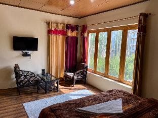 Zaltak Guest House