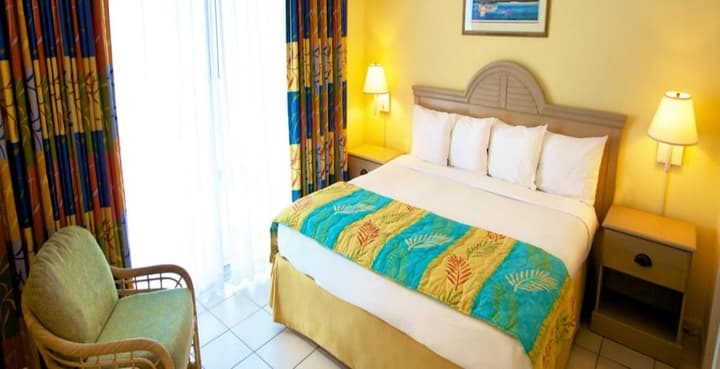 Bay View Suites Paradise Island