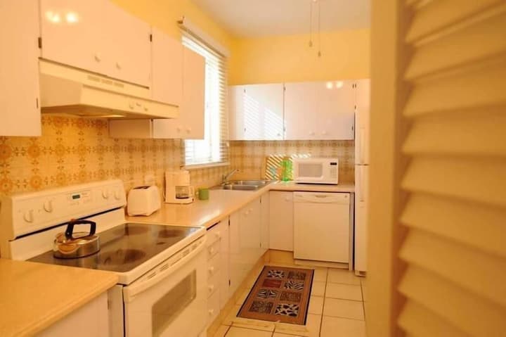 Bay View Suites Paradise Island