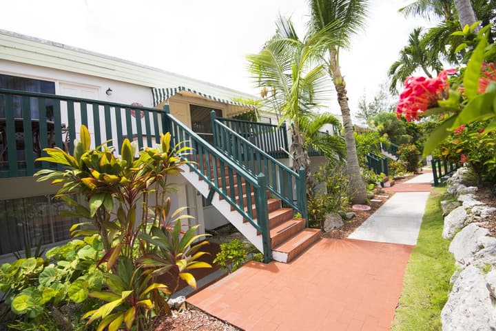 Bay View Suites Paradise Island