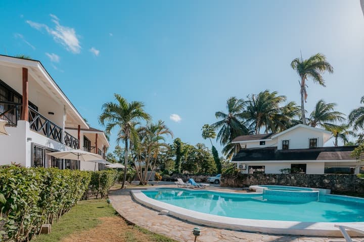 Condo Hotel Playa Las Ballenas