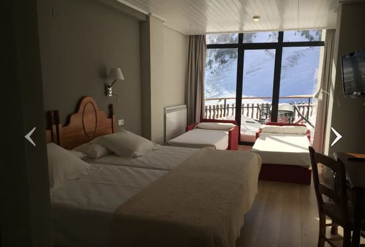 Hotel Edelweiss Candanchu