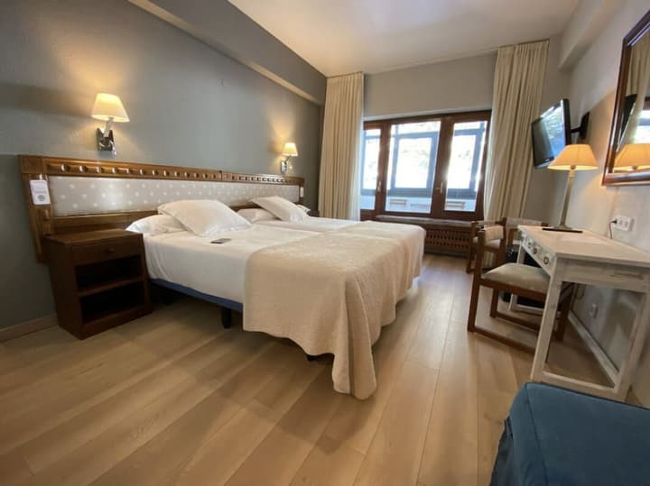 Hotel Edelweiss Candanchu