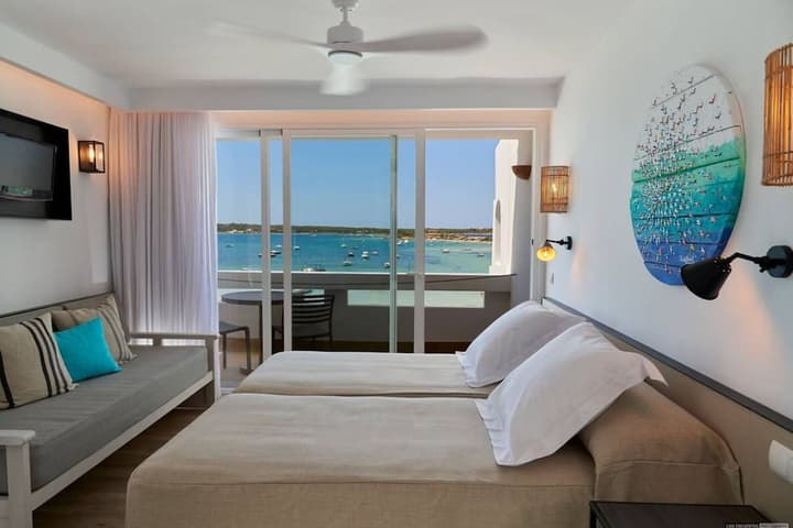 Apartamentos Sabina Playa