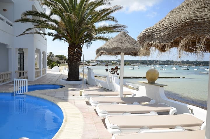 Apartamentos Sabina Playa
