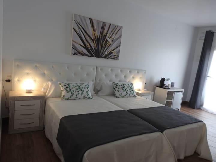 Sandra Rooms