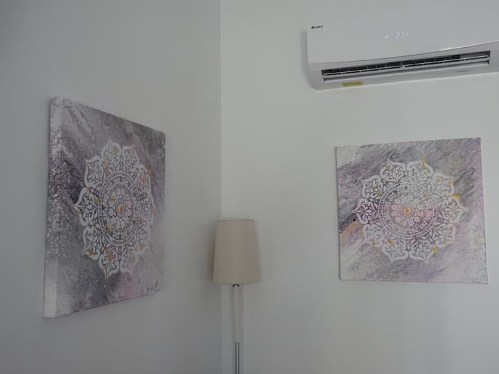 Sandra Rooms