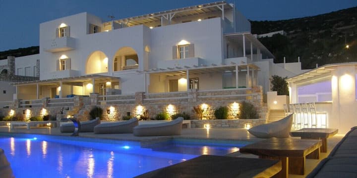 Anna Platanou Suites