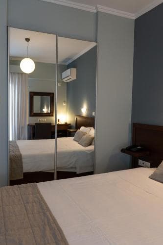 Hotel Hill