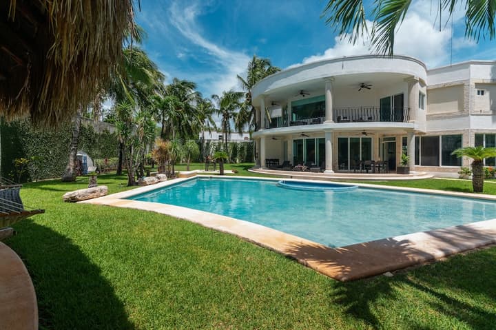 Villa Palmeras