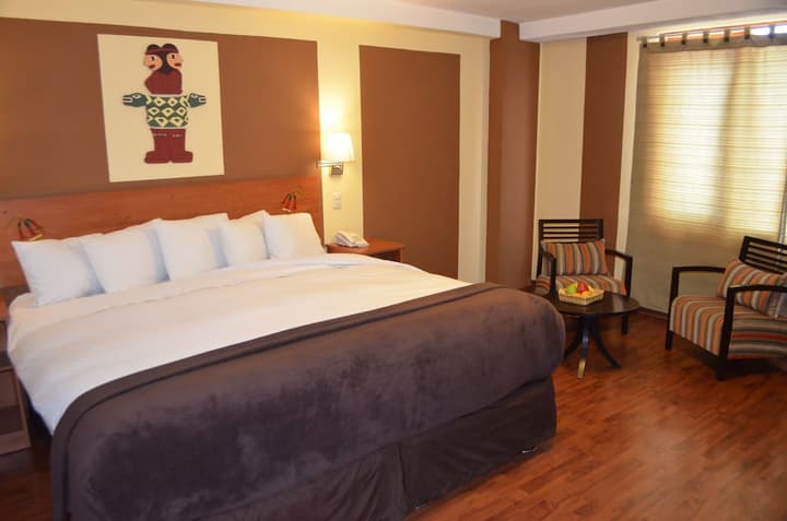Intiqa Hotel