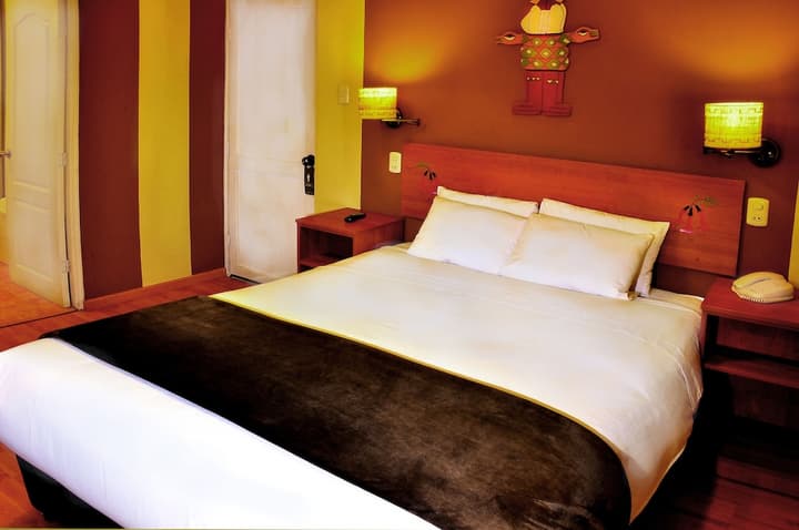 Intiqa Hotel