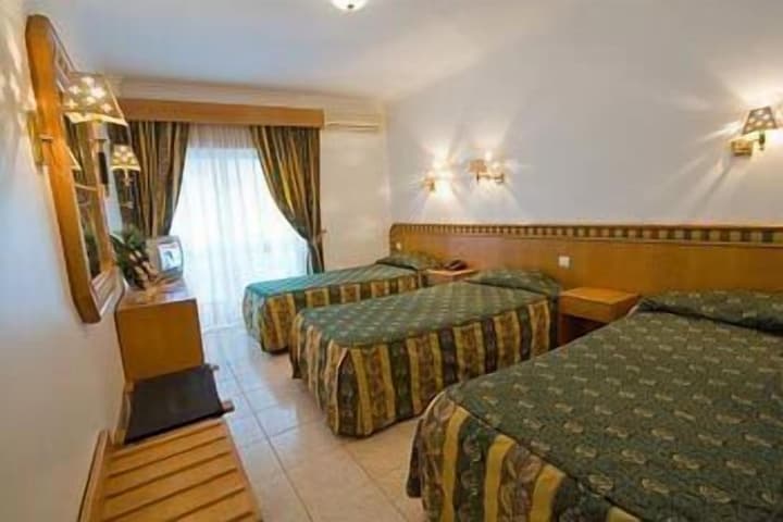 Real Caparica Hotel