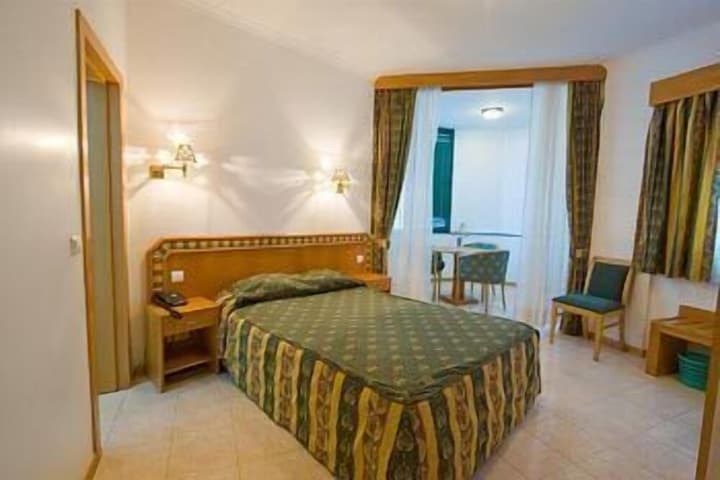 Real Caparica Hotel
