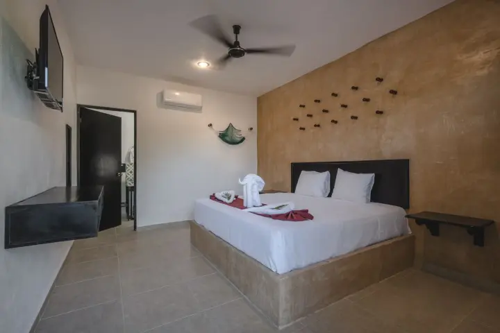 HOTEL KUXTAL