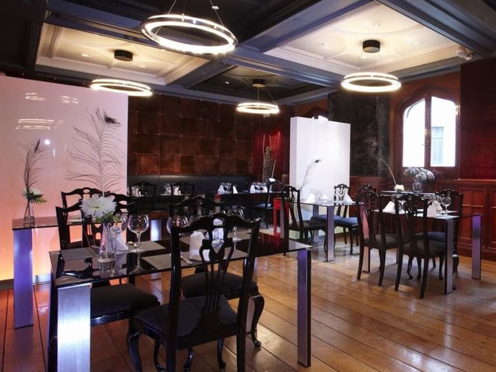 Hotel Lopez De Haro