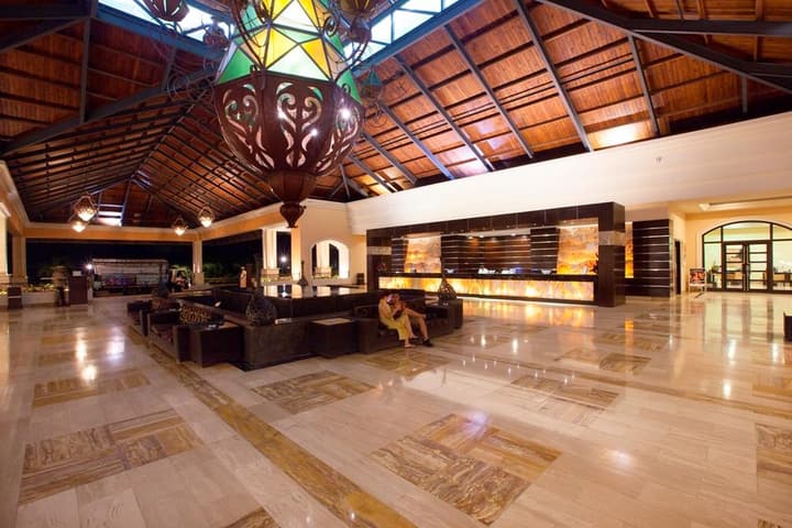Majestic Elegance Punta Cana Resort - Family Section