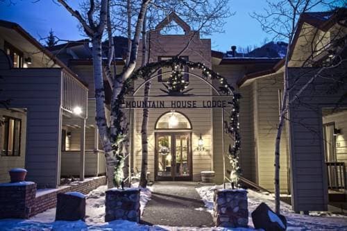 Mountain House Lodge